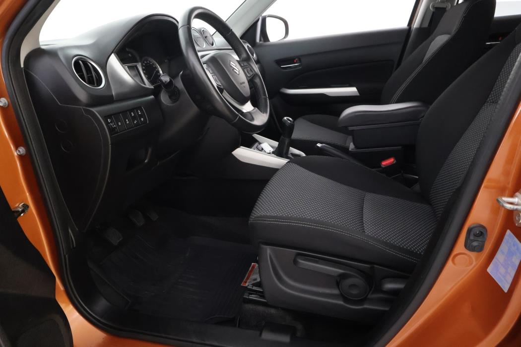 SUZUKI Vitara 2015
