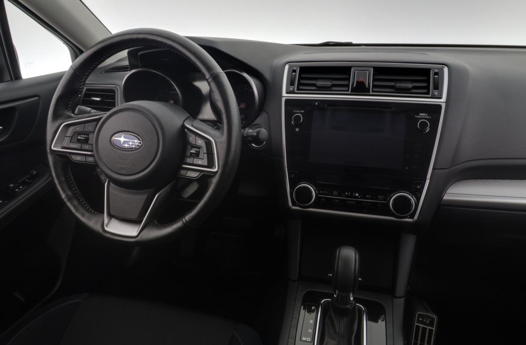 SUBARU Outback 2018