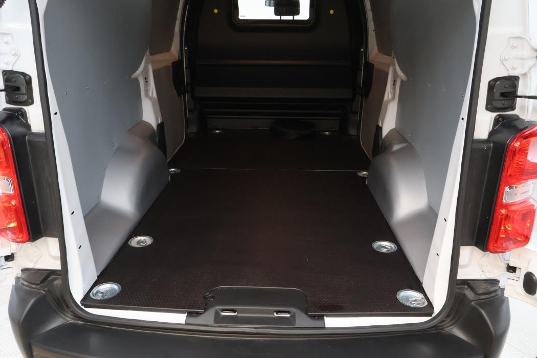 PEUGEOT e-Expert 2025