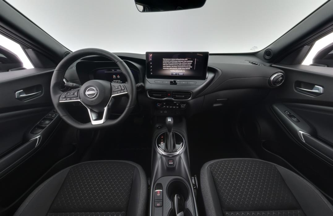 NISSAN Juke 2025