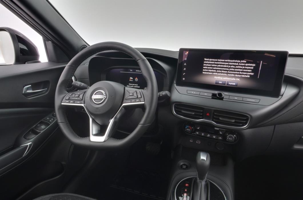 NISSAN Juke 2025