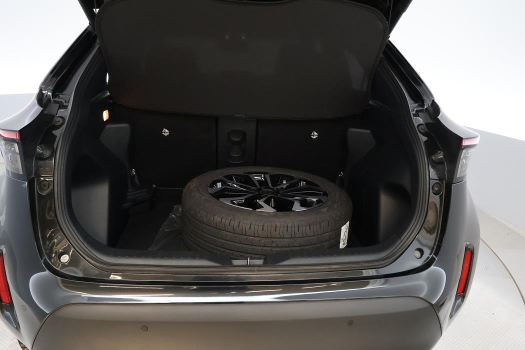 TOYOTA Yaris Cross 2025