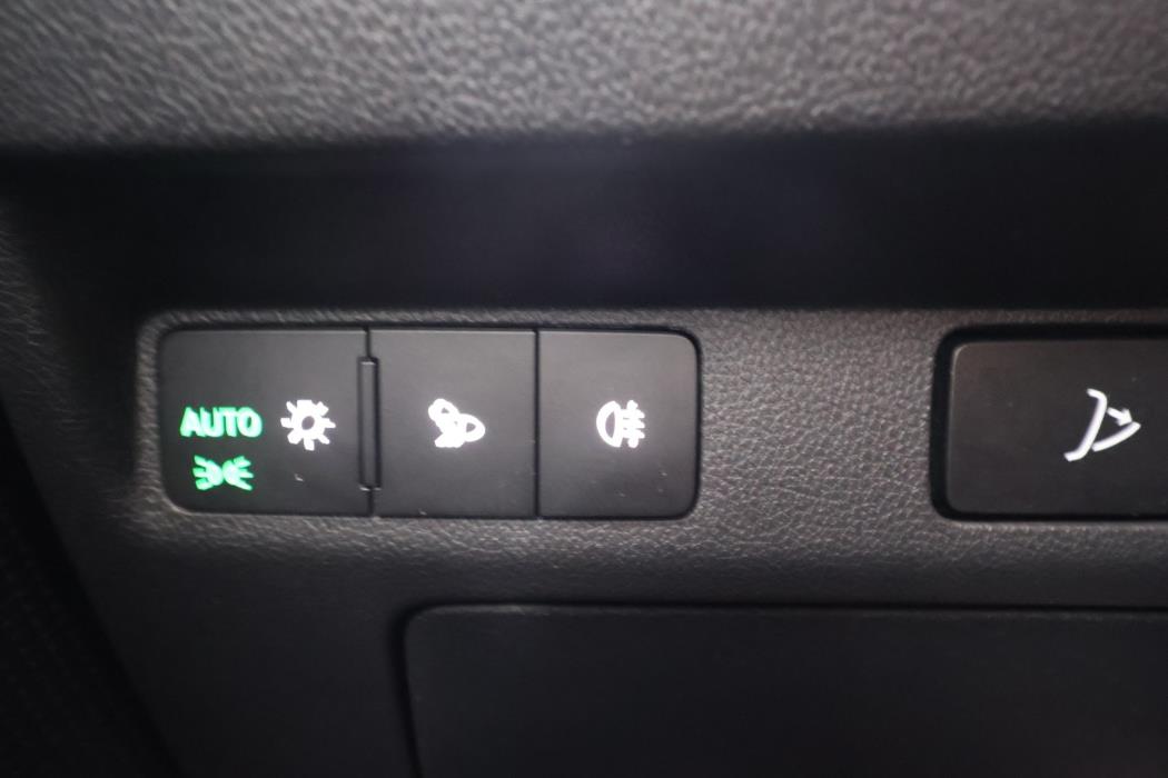 SKODA Enyaq 2025