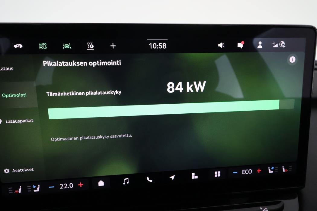 SKODA Enyaq 2025