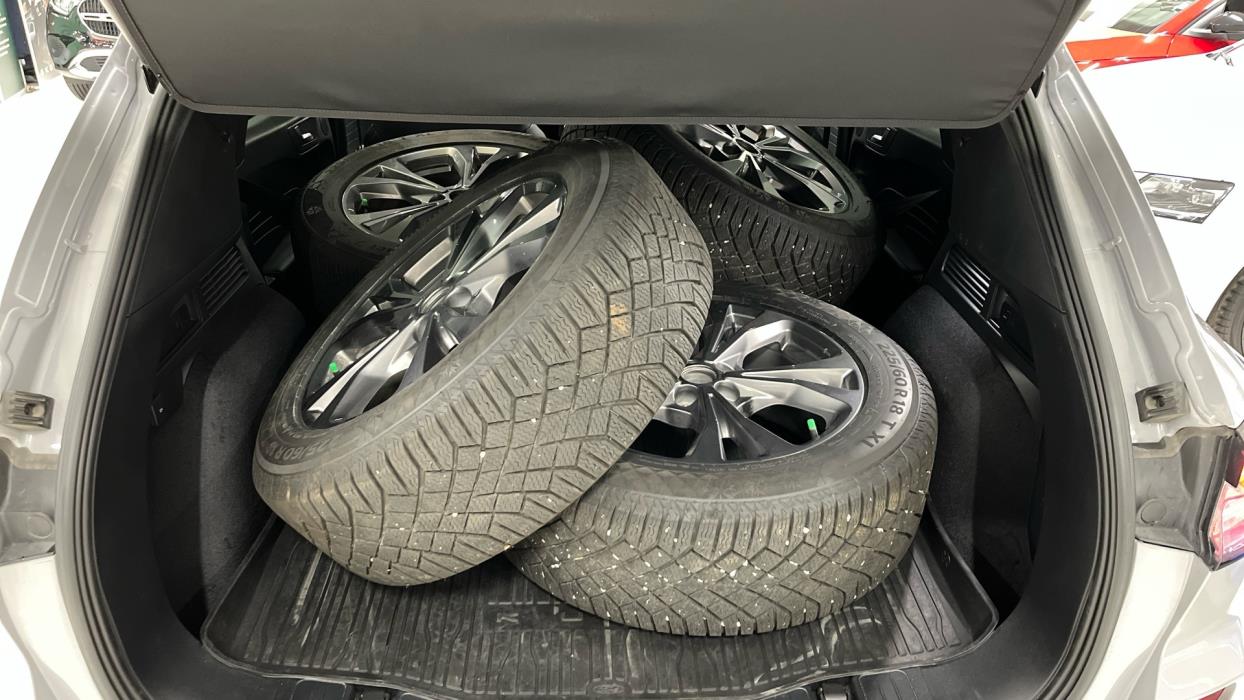 FORD KUGA 2024
