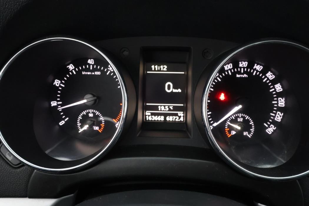 SKODA Yeti 2011