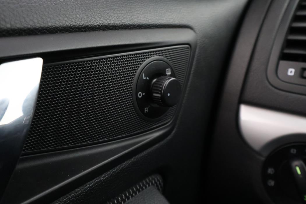 SKODA Yeti 2011