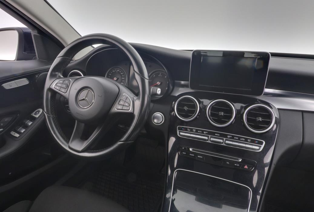 MERCEDES-BENZ C 2015