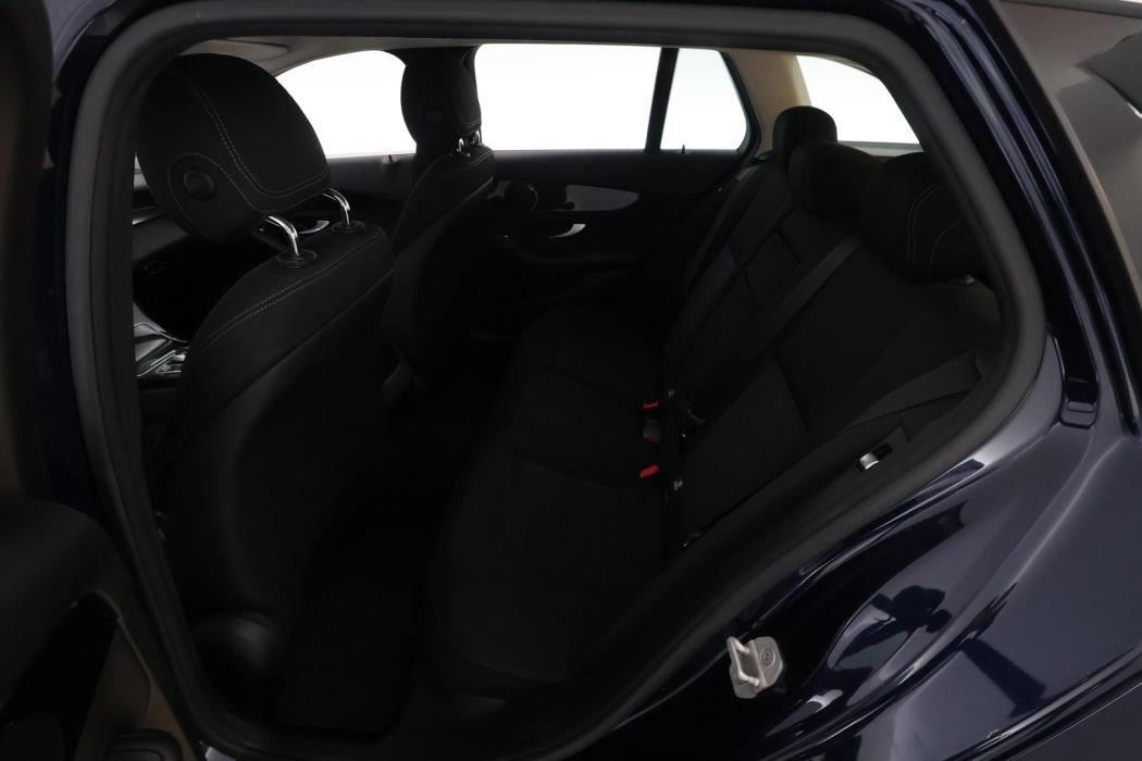 MERCEDES-BENZ C 2015