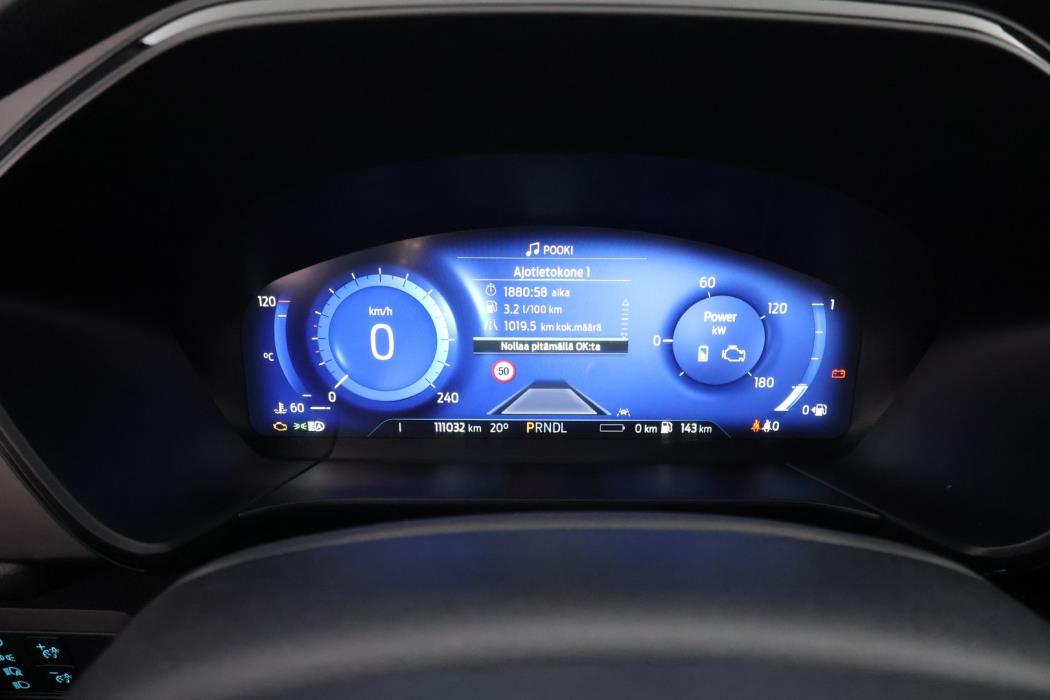FORD Kuga 2023
