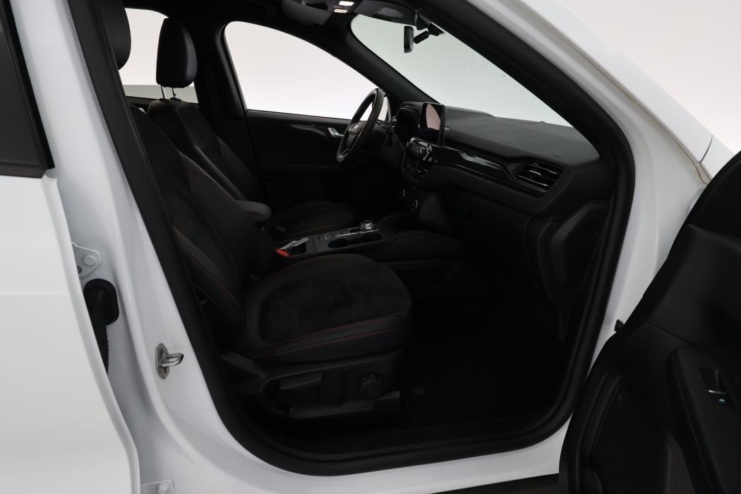 FORD Kuga 2023