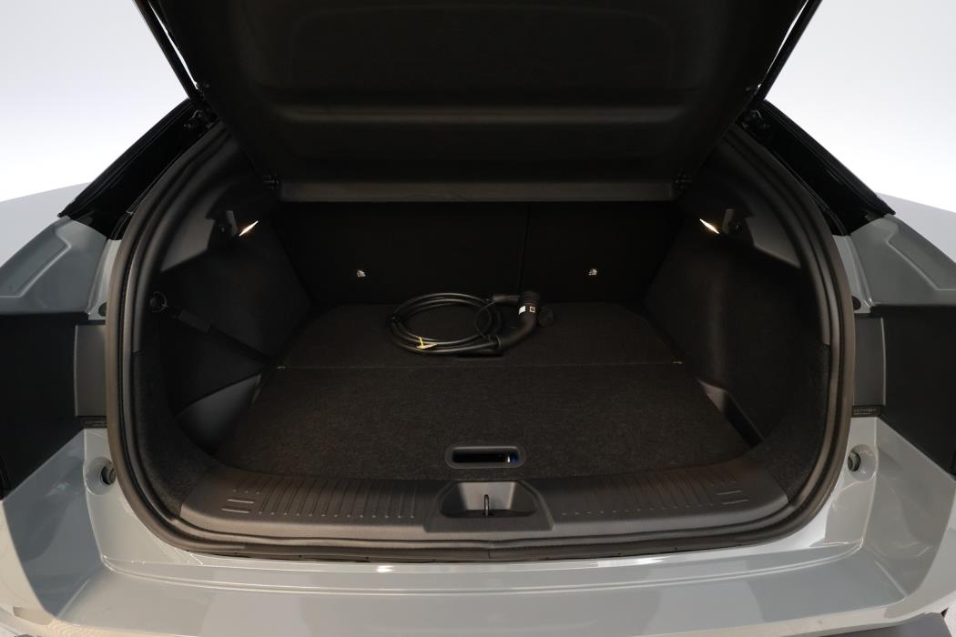 NISSAN Leaf 2026