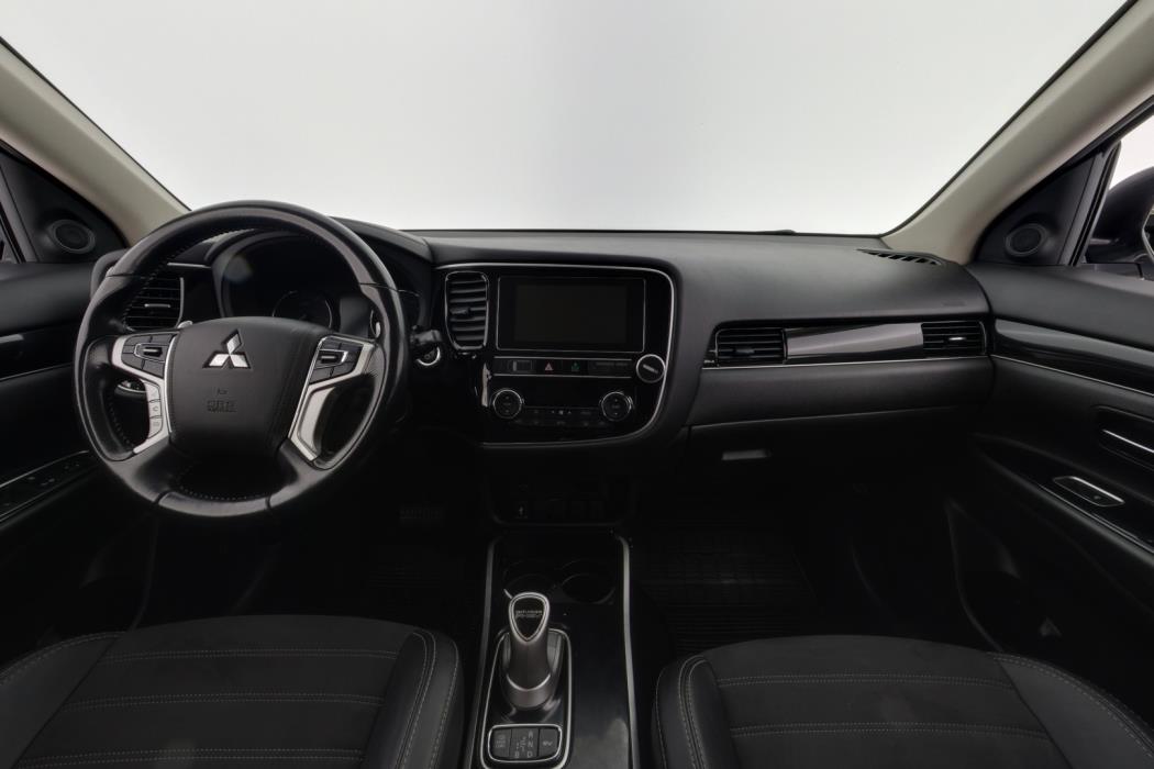 MITSUBISHI Outlander PHEV 2019