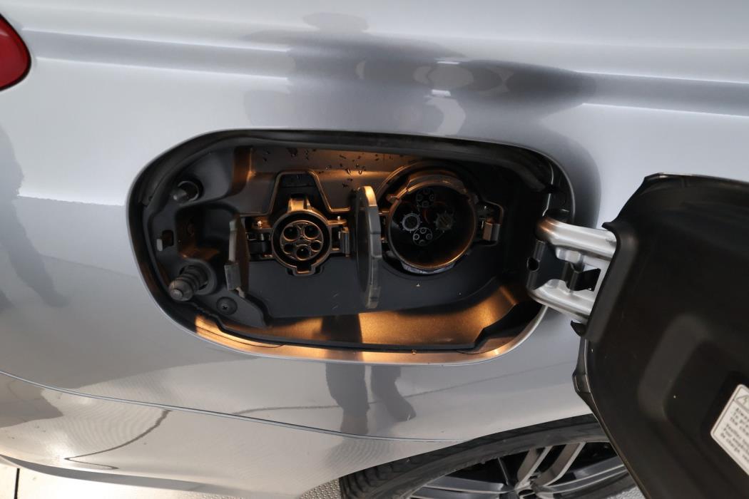 MITSUBISHI Outlander PHEV 2019