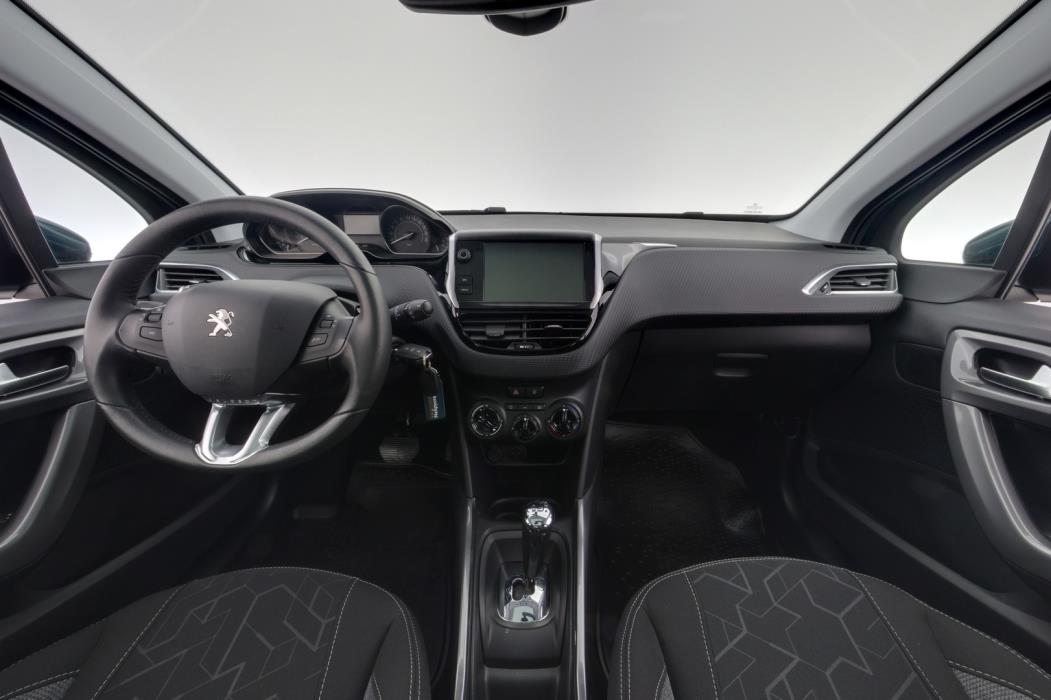 PEUGEOT 2008 2016