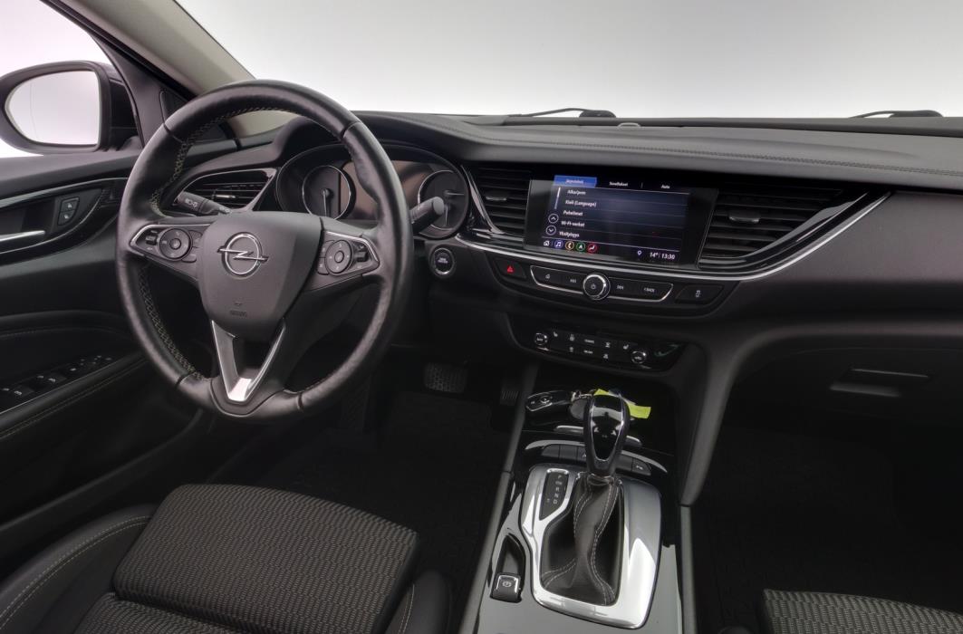 OPEL Insignia 2019