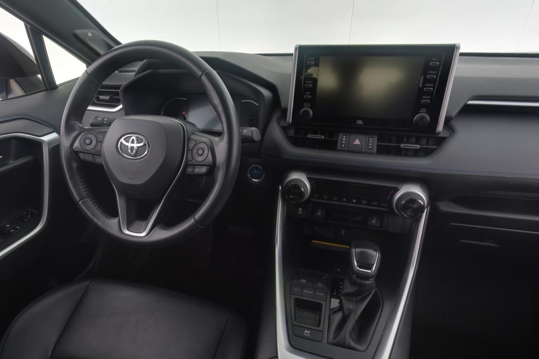 TOYOTA RAV4 2020