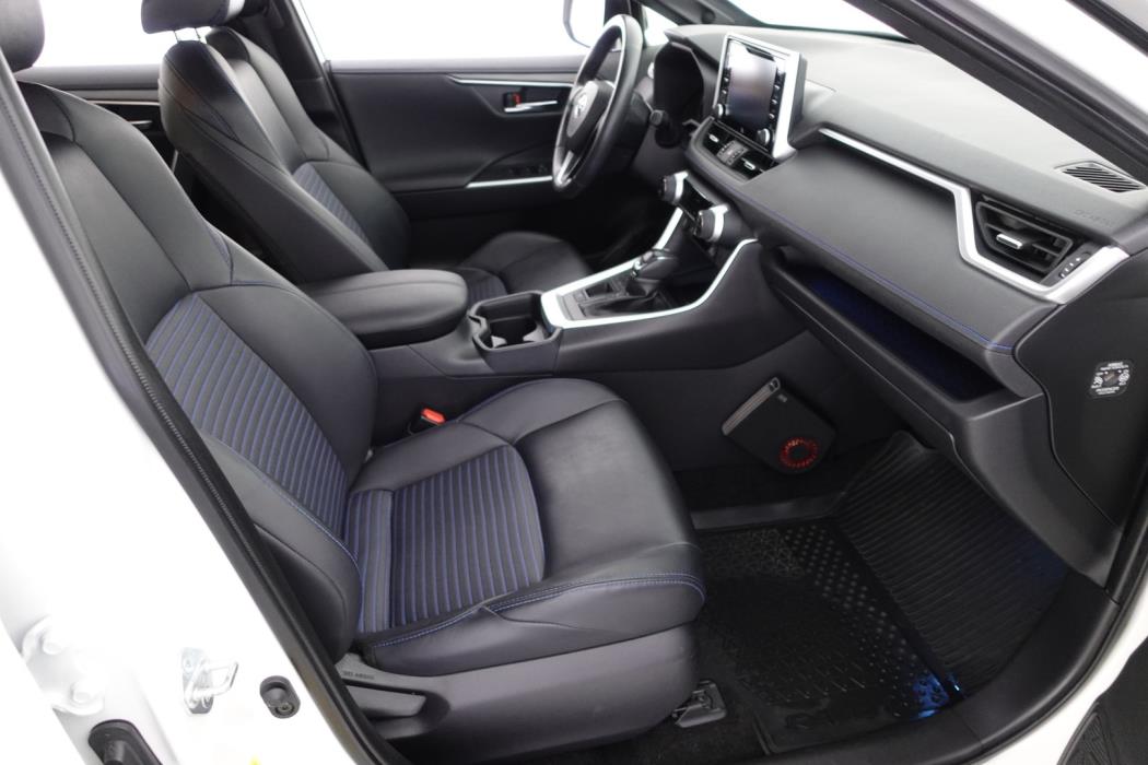 TOYOTA RAV4 2020