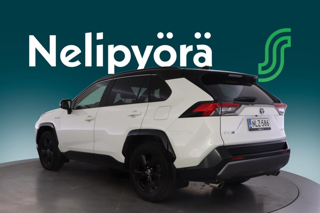 TOYOTA RAV4 2020
