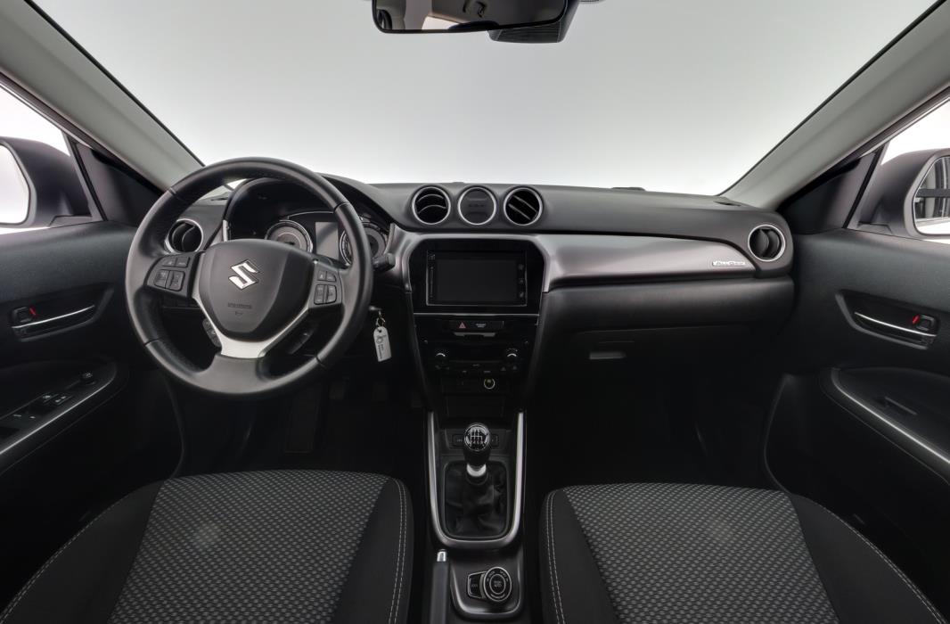 SUZUKI Vitara 2024