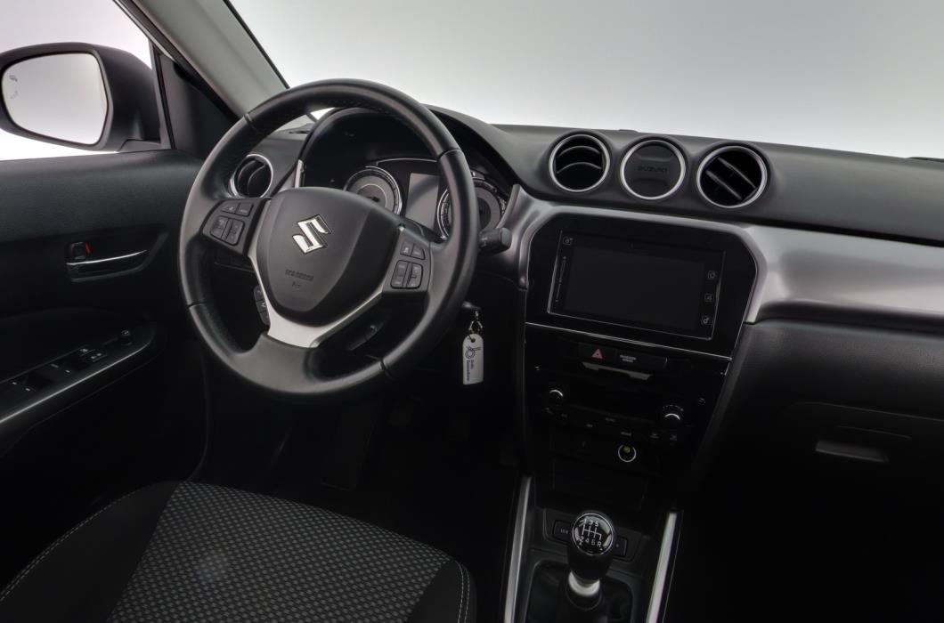SUZUKI Vitara 2024