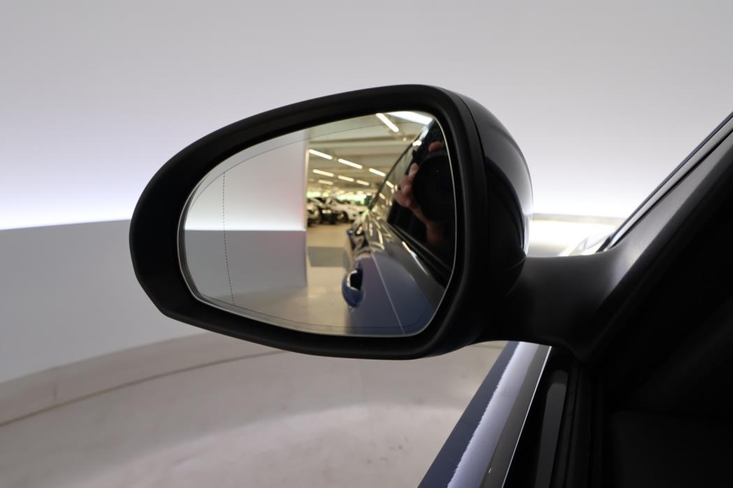 MERCEDES-BENZ C 2022