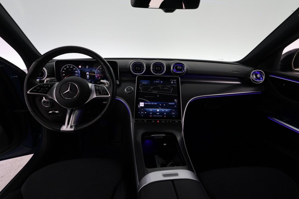 MERCEDES-BENZ C 2022