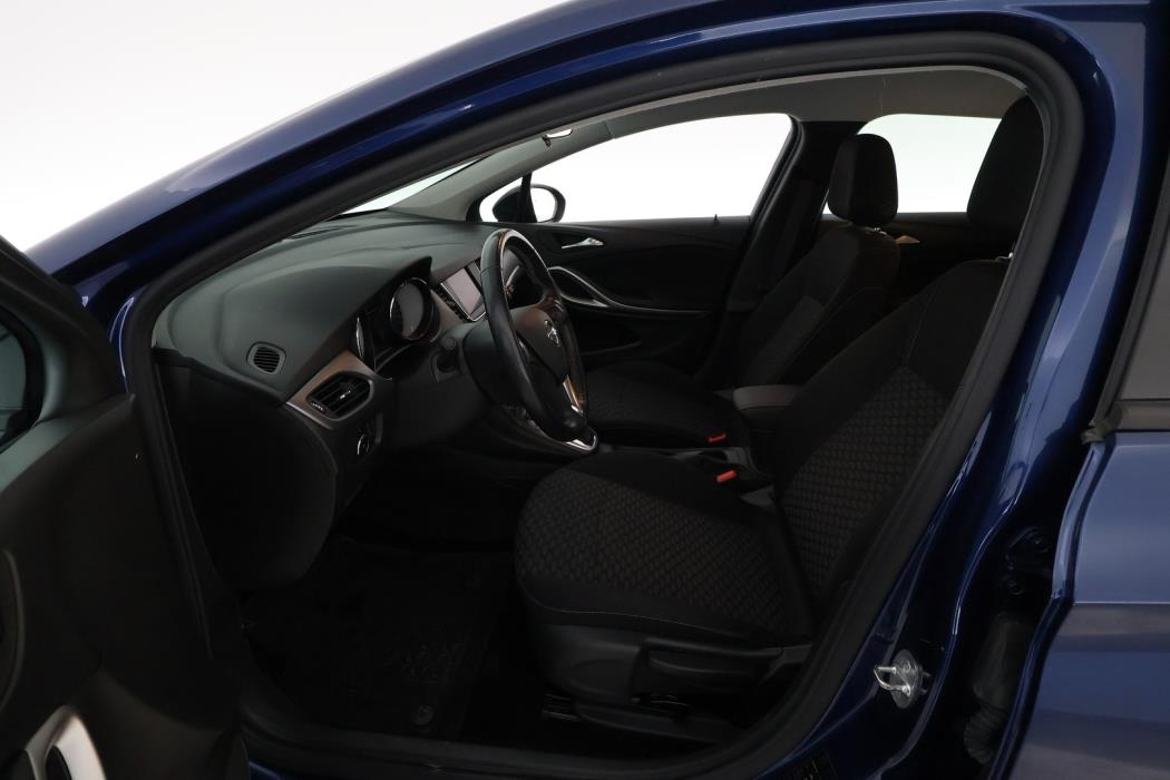OPEL Astra 2022