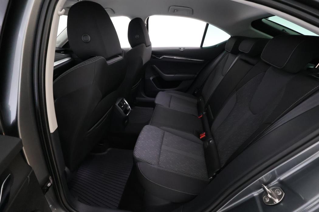 SKODA Octavia 2023