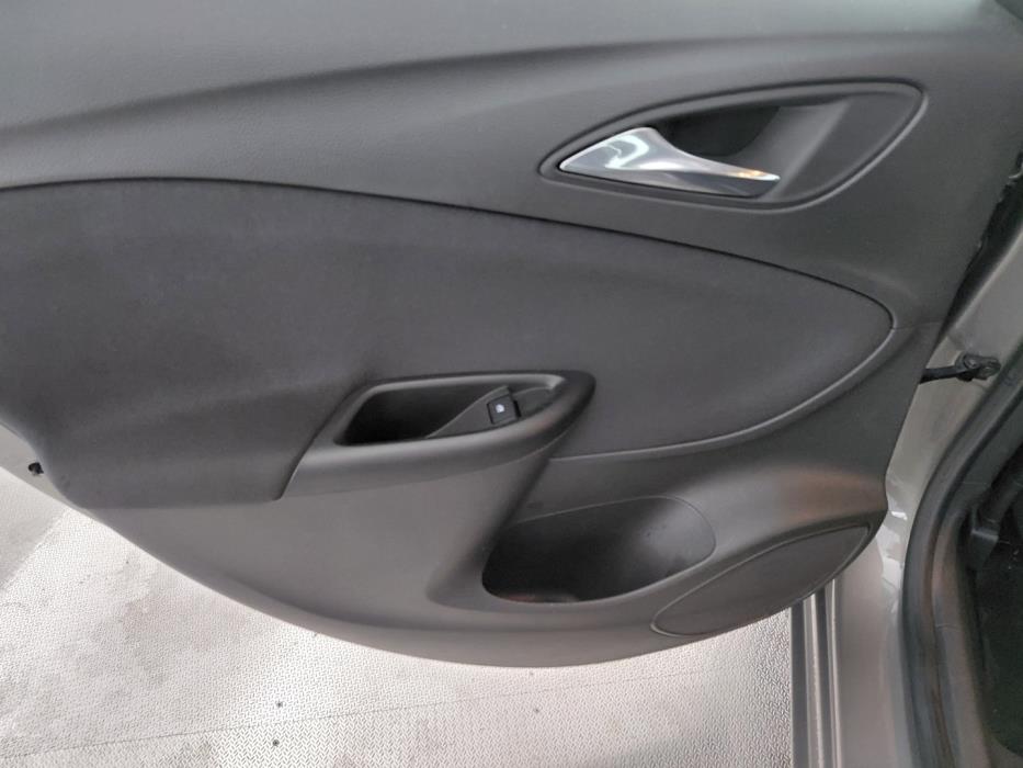 OPEL Astra 2017