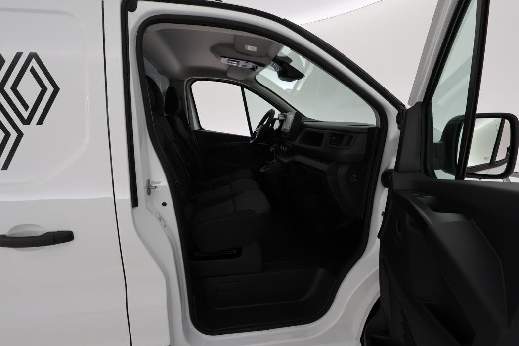 RENAULT Trafic 2025
