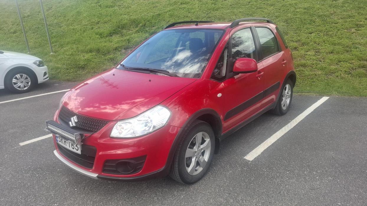SUZUKI SX4 2012