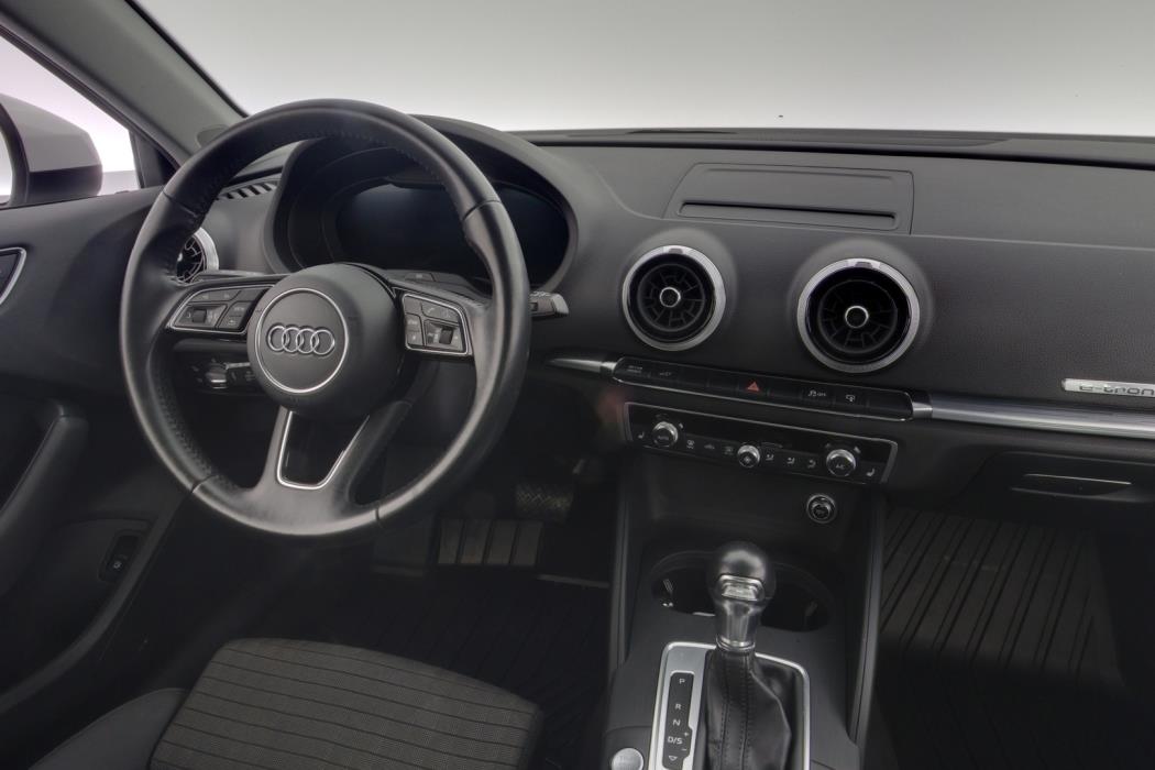 AUDI A3 2017