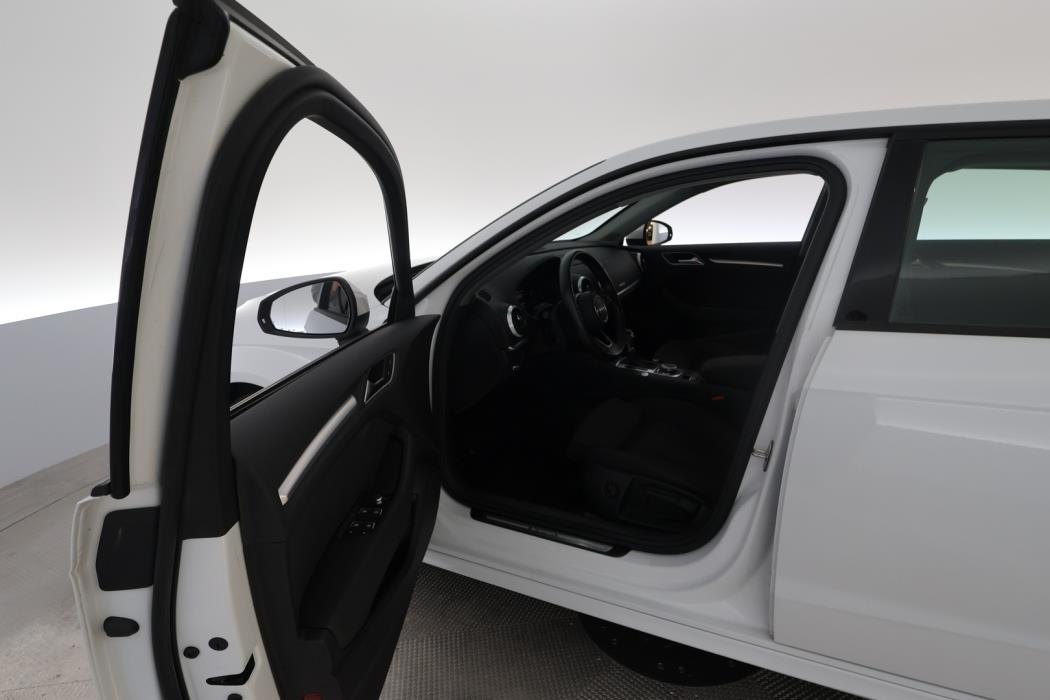 AUDI A3 2017