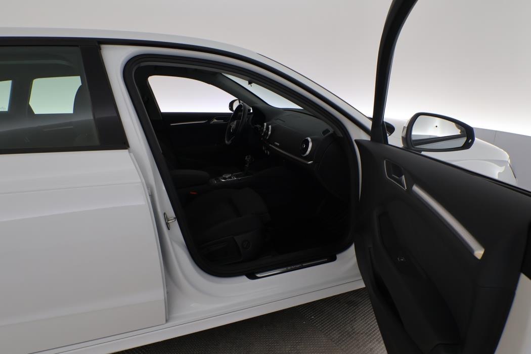 AUDI A3 2017
