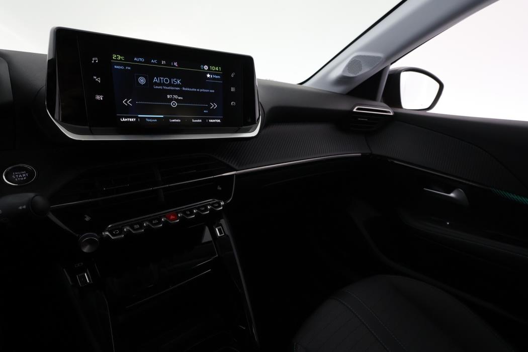 PEUGEOT e-208 2023