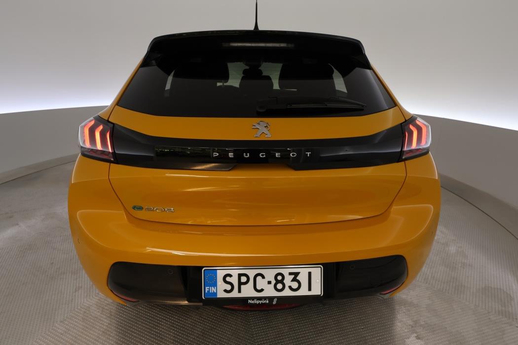 PEUGEOT e-208 2023