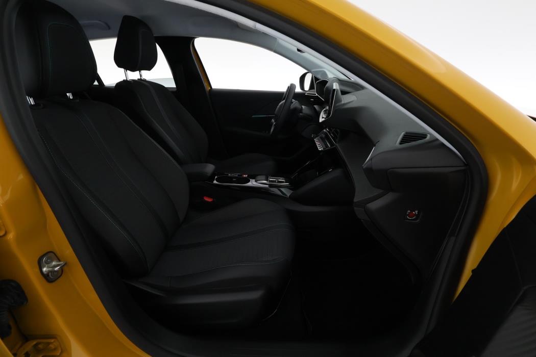 PEUGEOT e-208 2023