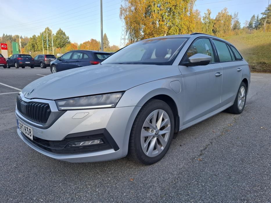 SKODA Octavia 2024