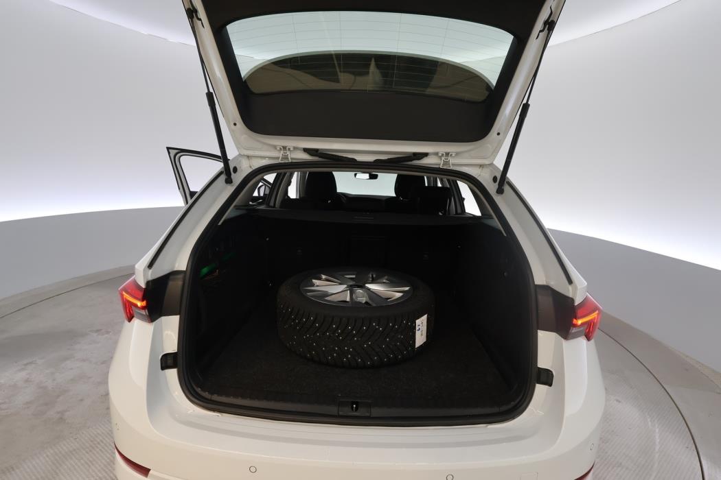 SKODA Octavia 2024