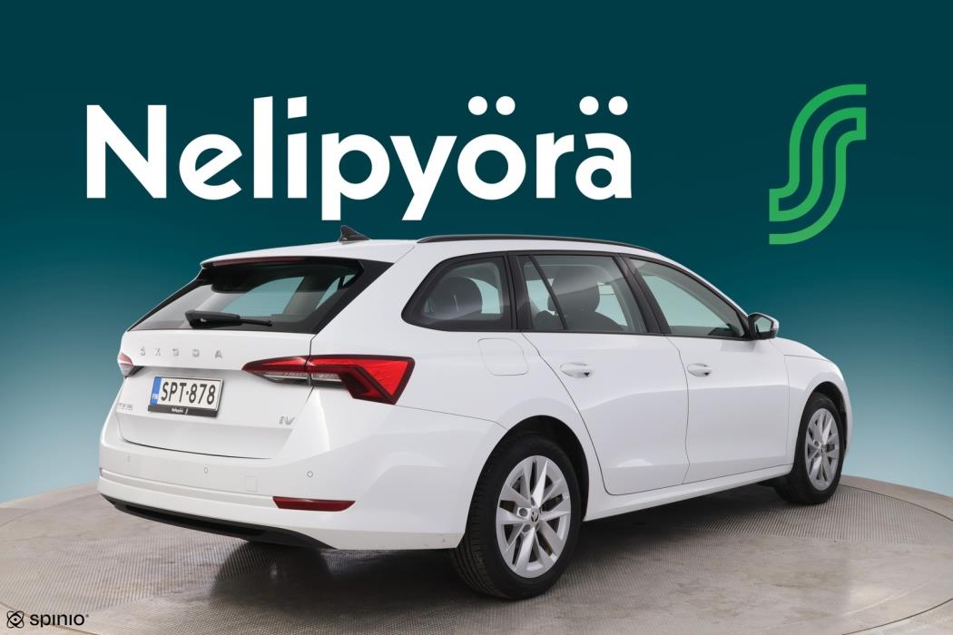 SKODA Octavia 2024