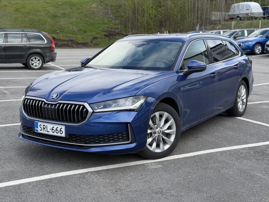 SKODA Superb 2024