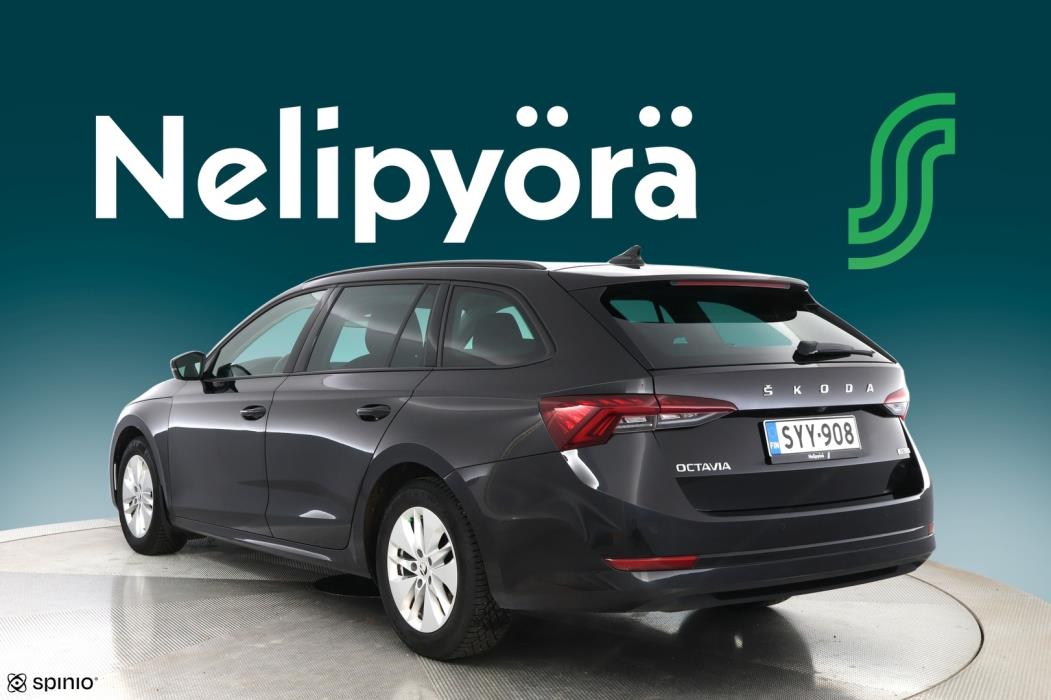 SKODA Octavia 2021