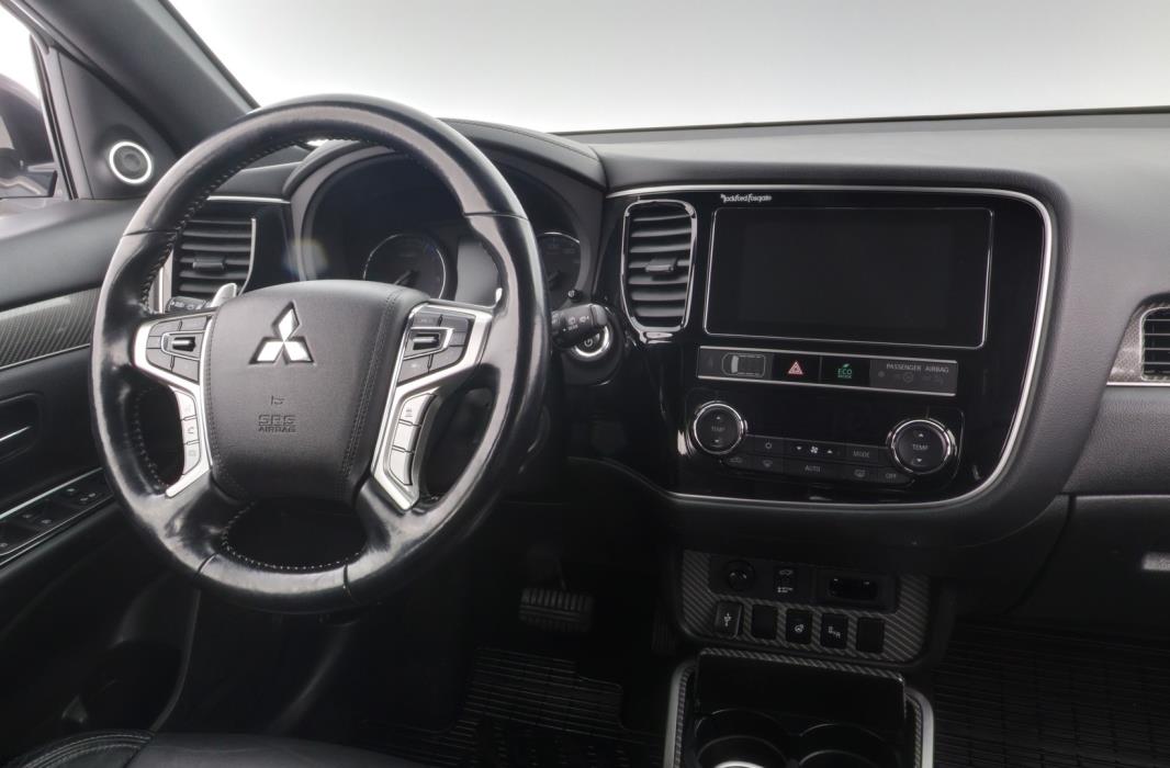MITSUBISHI Outlander PHEV 2019