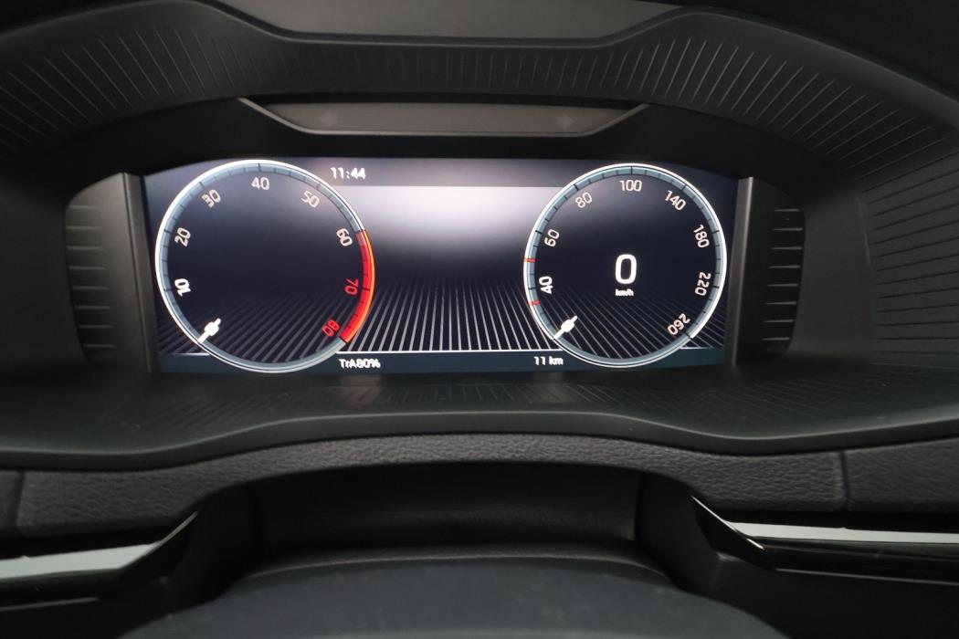 SKODA Karoq 2027