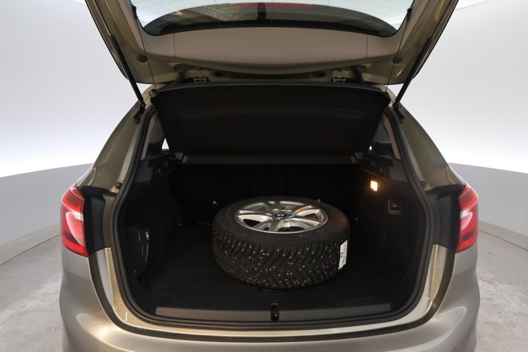 BMW 218 2015