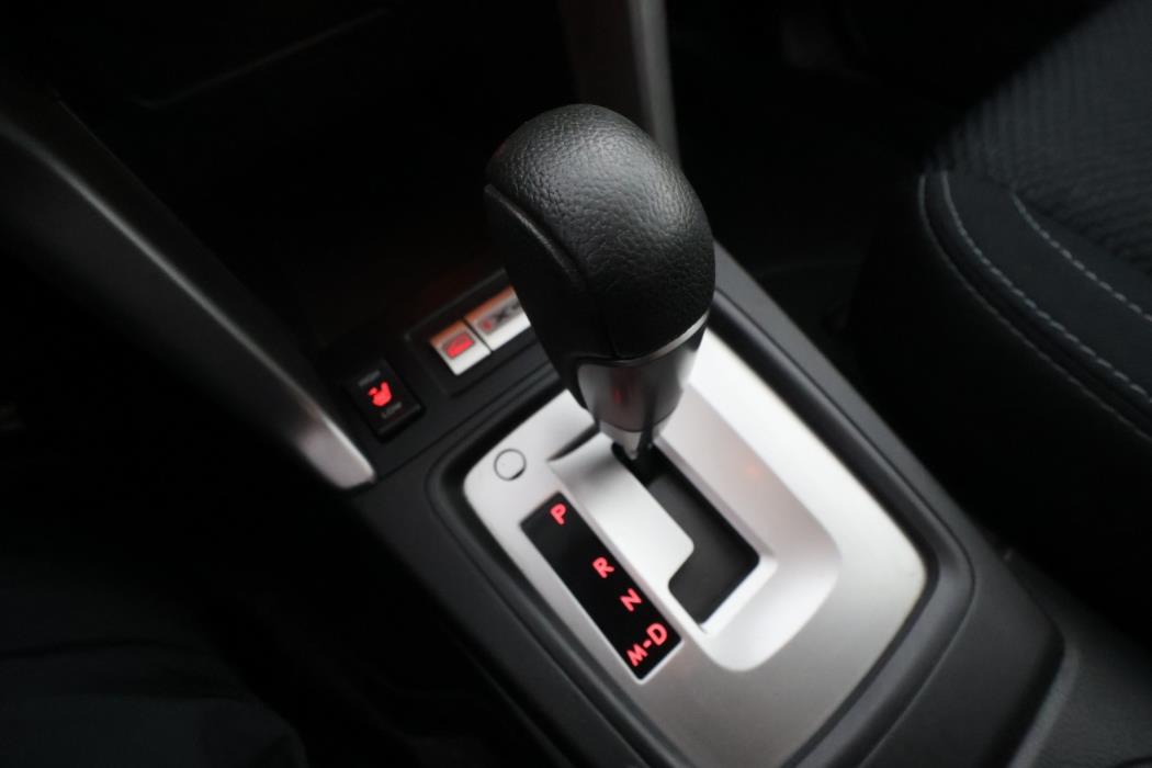 SUBARU Forester 2013