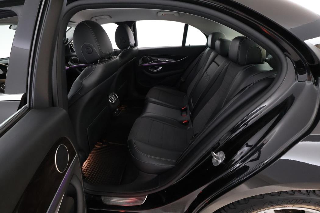 MERCEDES-BENZ E 2016