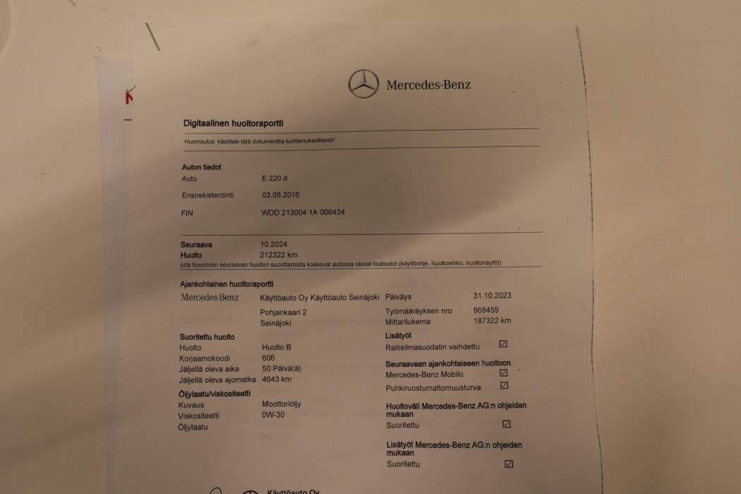 MERCEDES-BENZ E 2016