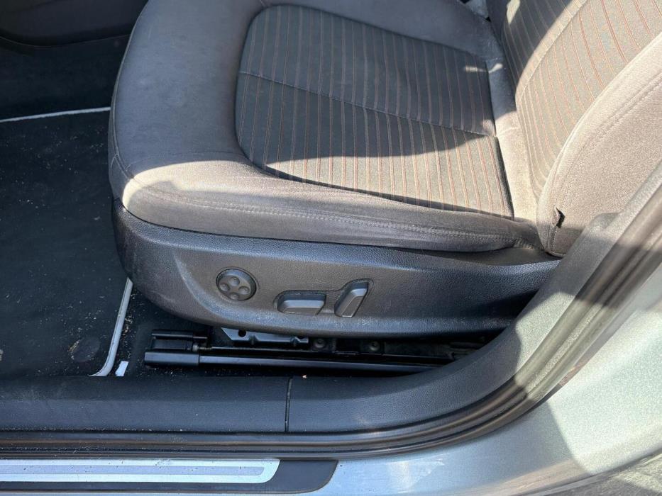 AUDI A6 2011